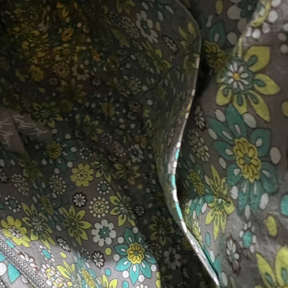 Vera Bradley Yellow and Green Paisley Shoulder Bag - Picture 7 of 8